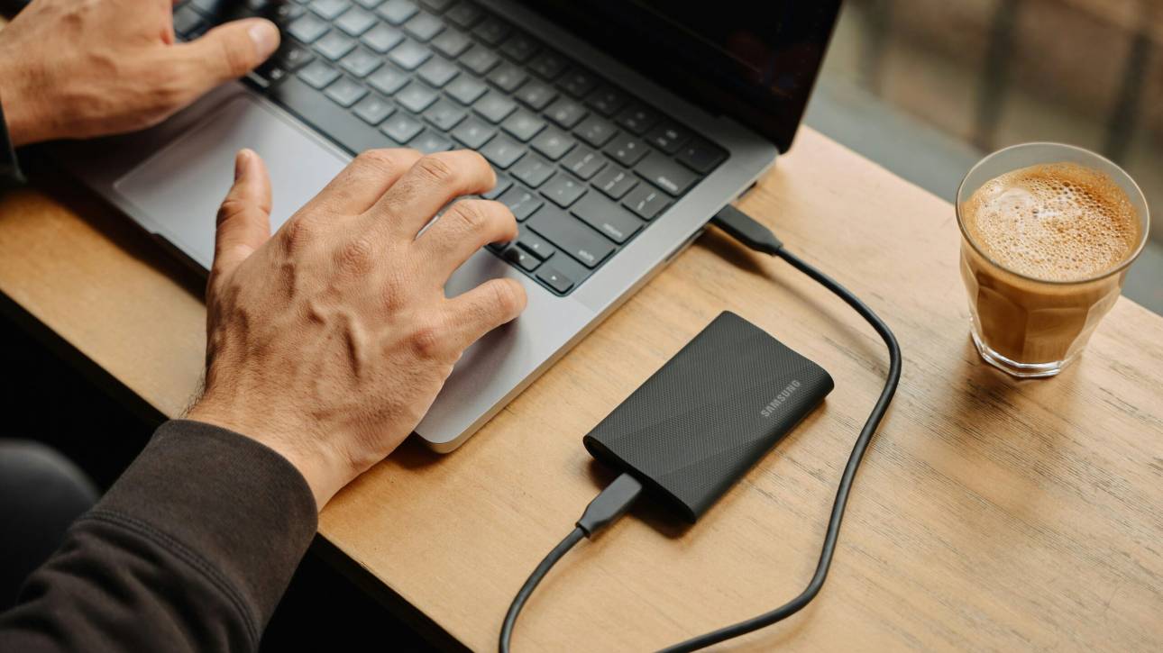 Guide to Secure File Storage and Transfers Guide to Secure File Storage and Transfers